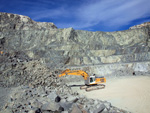 Grupo Mineralógico de Alicante.  Cantera de Ofitas de los Serranos y sierra de Albatera  Alicante  