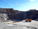 Grupo Mineralógico de Alicante.  Cantera de Ofitas de los Serranos y sierra de Albatera  Alicante  