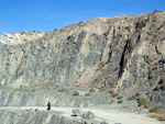 Grupo Mineralógico de Alicante.  Cantera de Ofitas de los Serranos y sierra de Albatera  Alicante  