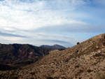 Grupo Mineralógico de Alicante. Cantera de Ofitas de los Serranos y sierra de Albatera  Alicante  