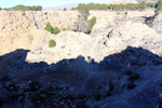 Grupo Mineralógico de Alicante. Explotaciones de Yeso El Cabezo. Cantera de los García . Villena. Alicante    