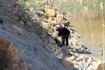 Grupo Mineralógico de Alicante. Ópalo Menilito. Embalse de Camarillas. Hellín. Albacete    