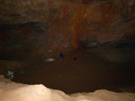 Grupo Mineralógico de Alicante.  Ópalo con Dendritas.Minas de Hierro. Cabezo Gordo de Torrepacheco. Murcia 