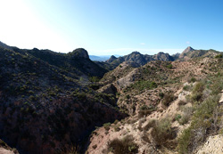 Grupo Mineralógico de Alicante.Sierra de Albatera. Hondón de los Frailes. Alicante   