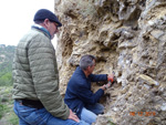 Grupo Mineralógico de Alicante.  Ópalo con Dendritas.Antiguas explotaciones de yesos del Mesiniense en Benejuzar. Alicante 