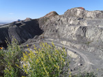 Grupo Mineralógico de Alicante. Explotación de Ofitas Los Serranos. Hondón de los Frailes. Alicante   