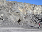 Grupo Mineralógico de Alicante.Explotación de Ofitas Los Serranos. Hondón de los Frailes. Alicante   