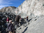 Grupo Mineralógico de Alicante. Explotación de Ofitas Los Serranos. Hondón de los Frailes. Alicante   