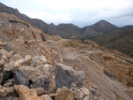 Grupo Mineralógico de Alicante. Cantera de Áridos de Holcin. Busot. Alicante