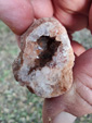 Grupo Mineralógico de Alicante.  Yacimiento de cuarzo Rosa. Embalse de Palmaces, Guadalajara 