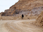   Calcita. Cantera de Áridos de Sodira. Busot. Alicante