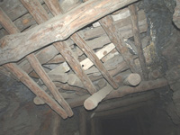 Socavón Santa Bárbara (Túnel El Arteal). Sierra Almagrera, Cuevas del Almanzora, Almería   
